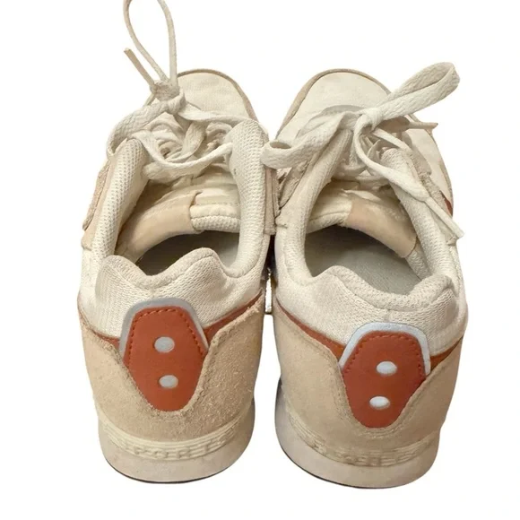 Nike Venture Runner Retro Sneakers Women Size 8 Cream Orange athletic casual - Picture 6 of 9